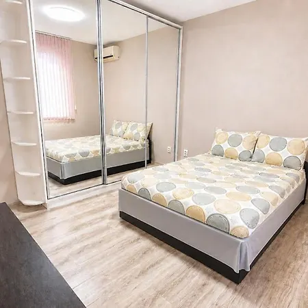 Casa Tiana Апартамент Варна